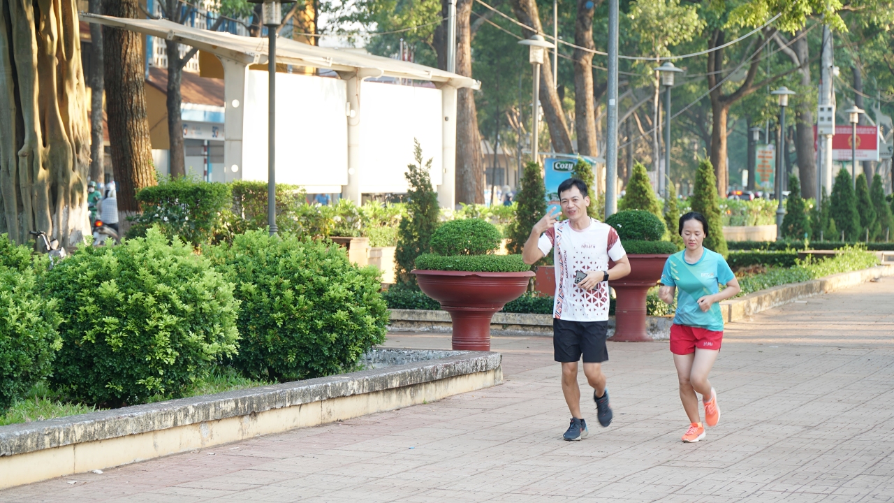 việc rèn luyện thể chất mang lại nhiều niềm vui và lợi ích