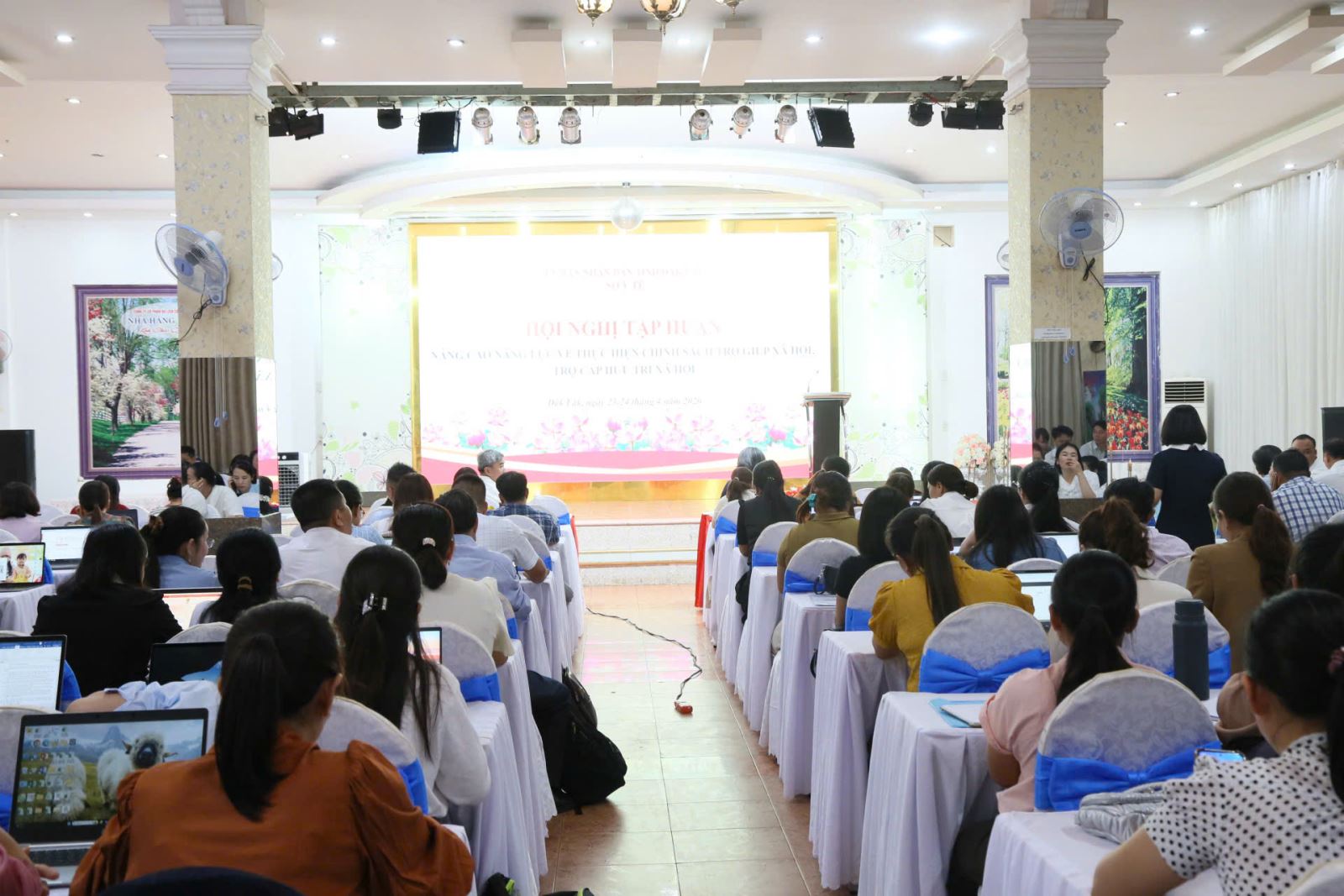 Toàn cảnh lớp tập huấn.