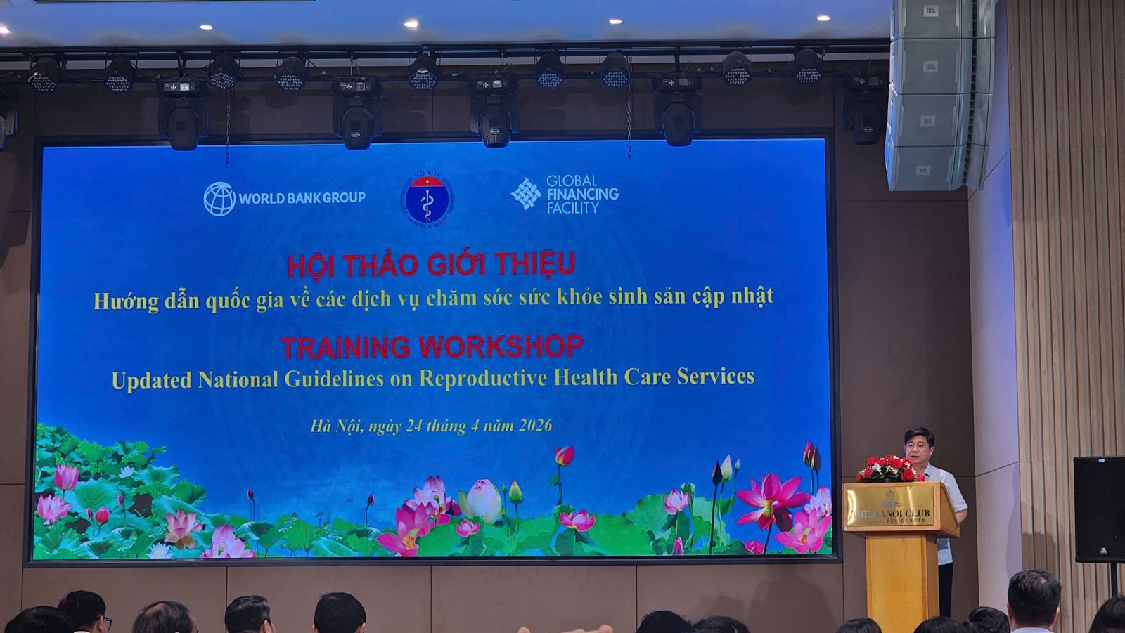 ThS.BS. Đinh Anh Tuấn – Cục trưởng Cục Bà mẹ và Trẻ em phát biểu tại hội thảo.