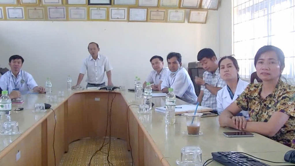 Tại điểm cầu trung tâm y tế Buôn Đôn.