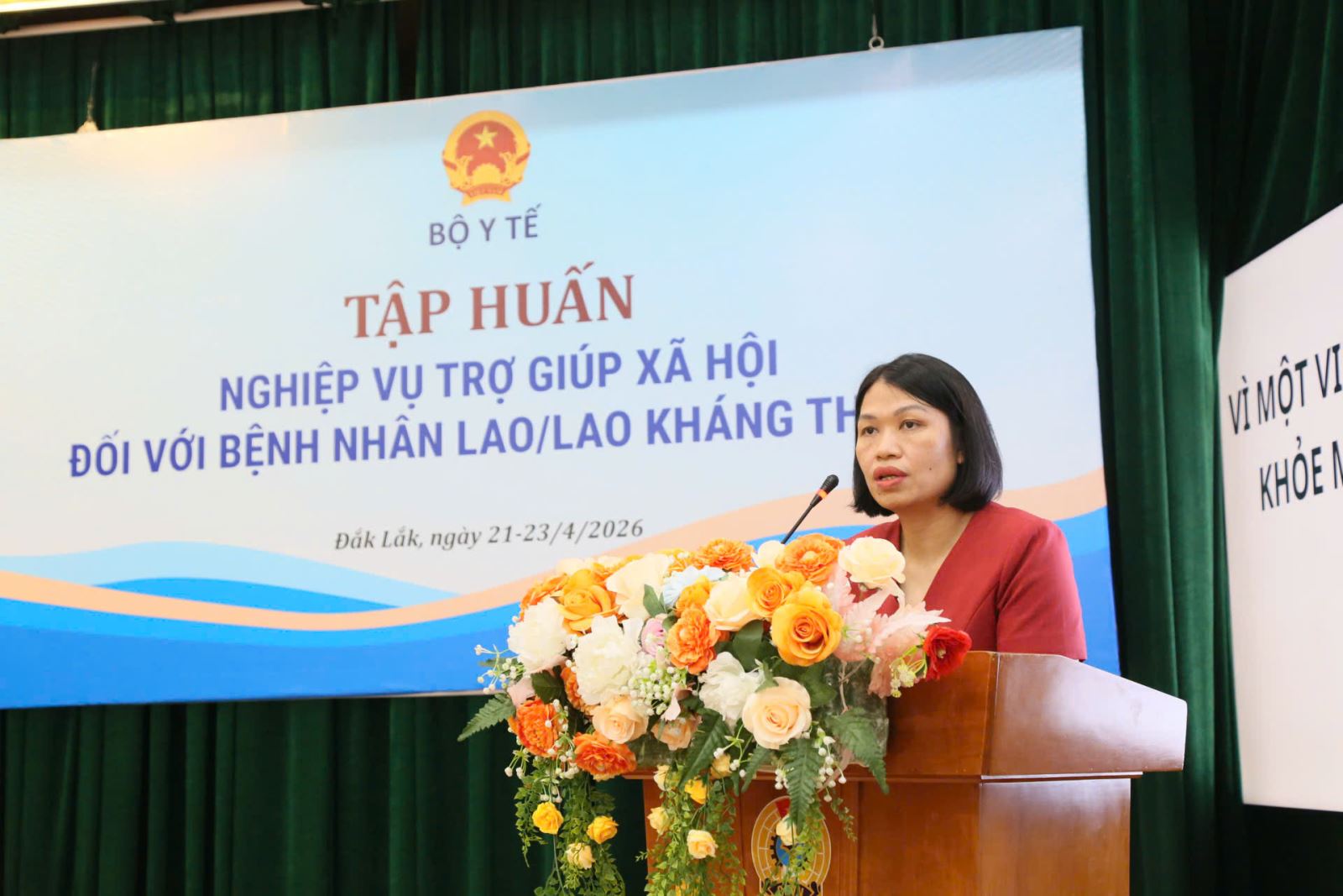 Lãnh đạo Cục bảo trợ xã hội phát biểu tại lớp tập huấn.